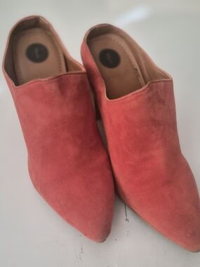 Philosophy Coral Red Suede Pointed Toe Mules Block Heel Boho Whimsigoth Shoes 7